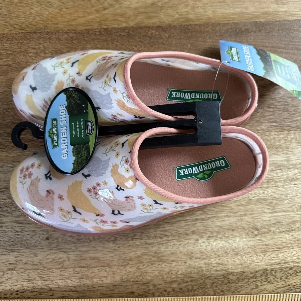 GroundWork Garden Clogs Womens 7 Chicken Print Peach Slip On Shoes Waterproof